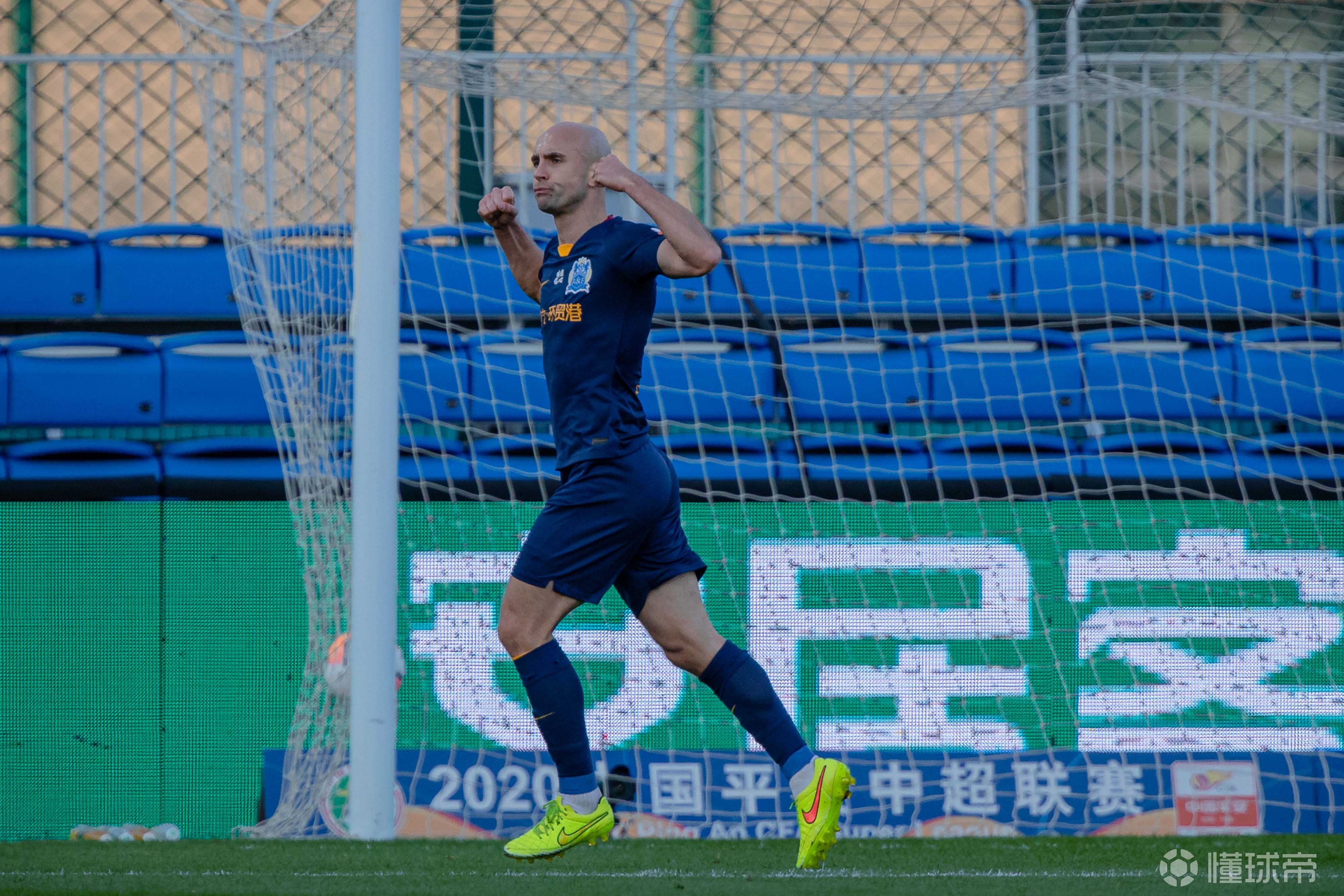 阿联酋中场租借加盟俄超球队