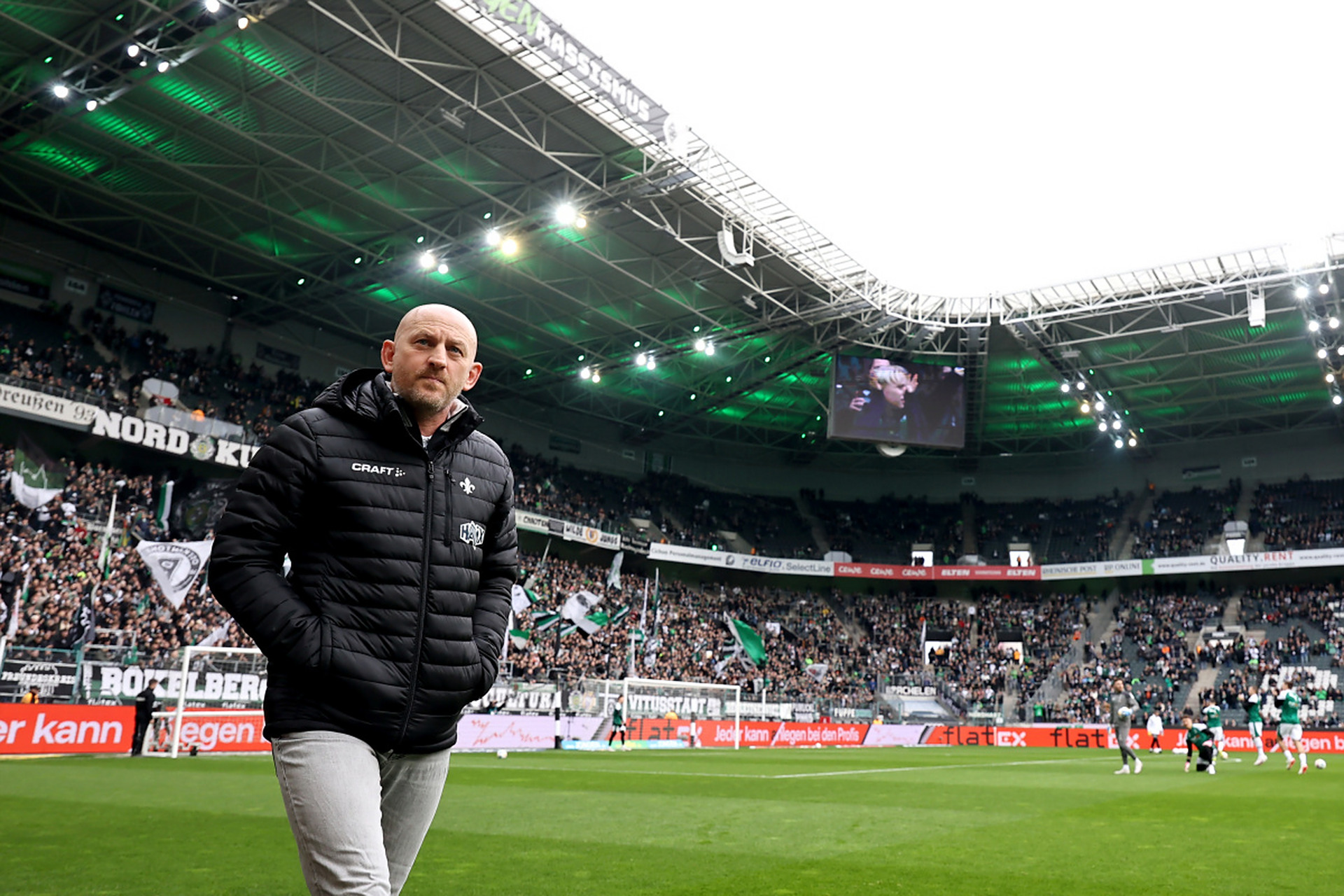 开云体育网站入口-RB莱比锡在主场遭受惨败，德甲争冠形势再起波澜