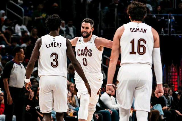 开云体育官网-亚特兰大豪取七连胜，赢得球迷掌声的简单介绍