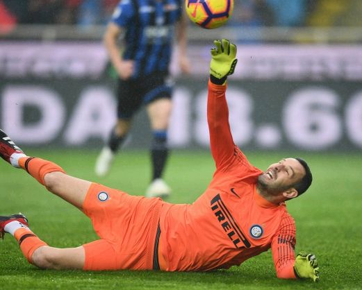 亚特兰大豪取七连胜，赢得球迷掌声的简单介绍