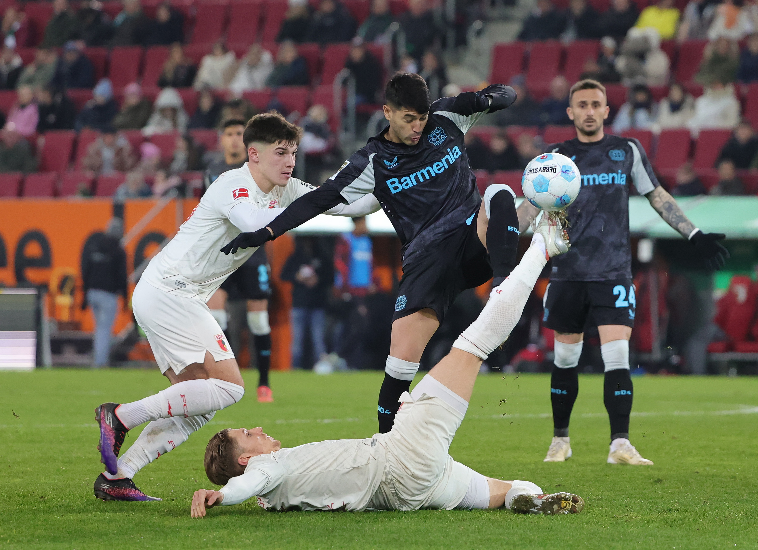 开云体育平台-斯特拉斯堡绝杀对手，法甲比赛掀起狂热的简单介绍